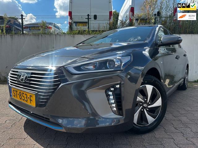 Hyundai IONIQ 1.6 GDi Comfort HYBRID/CARPLAY/NAVI/CRUISE/PDC, Stof, Gebruikt, Adaptive Cruise Control, Origineel Nederlands