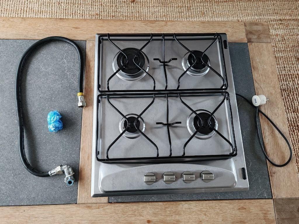 Whirlpool AKM228/IX inbouw gaskookplaat met vonkontsteking, Witgoed en Apparatuur, Kookplaten, Ophalen, 4 kookzones, Zo goed als nieuw