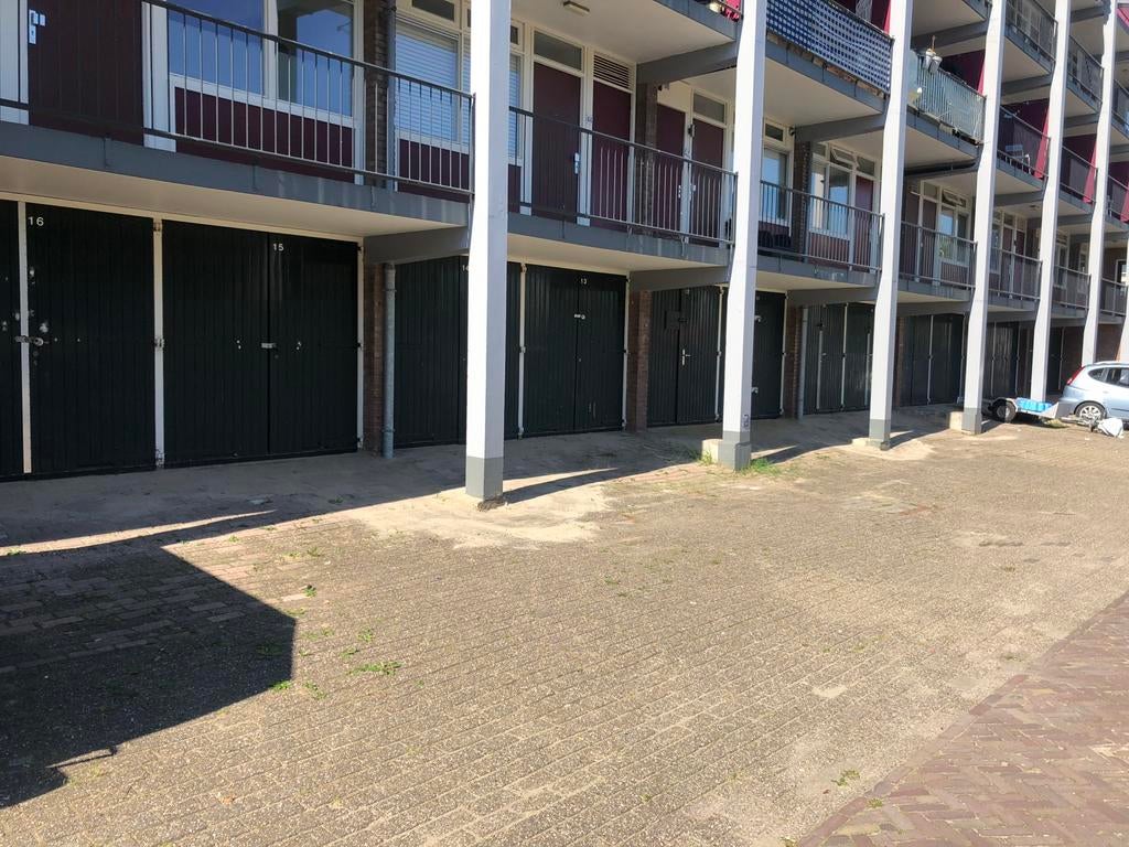 Garage te huur Arnhem, Huizen en Kamers, Garages en Parkeerplaatsen