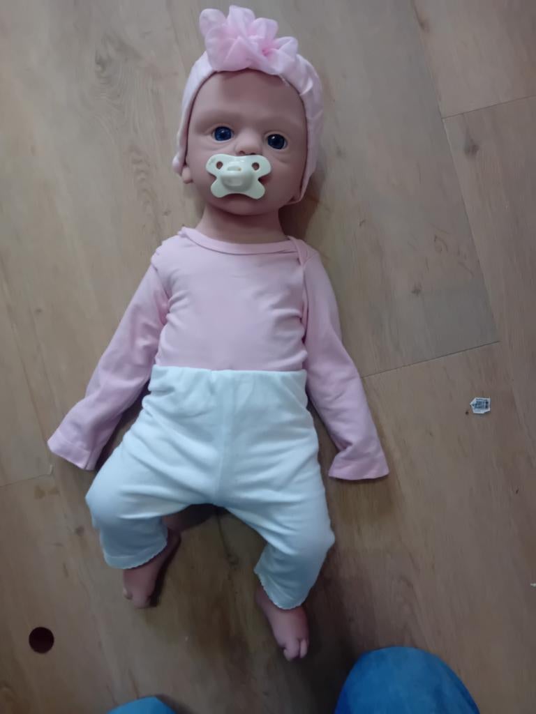 Silecone ivita reborn meisje, Verzamelen, Ophalen of Verzenden, Gebruikt, Pop