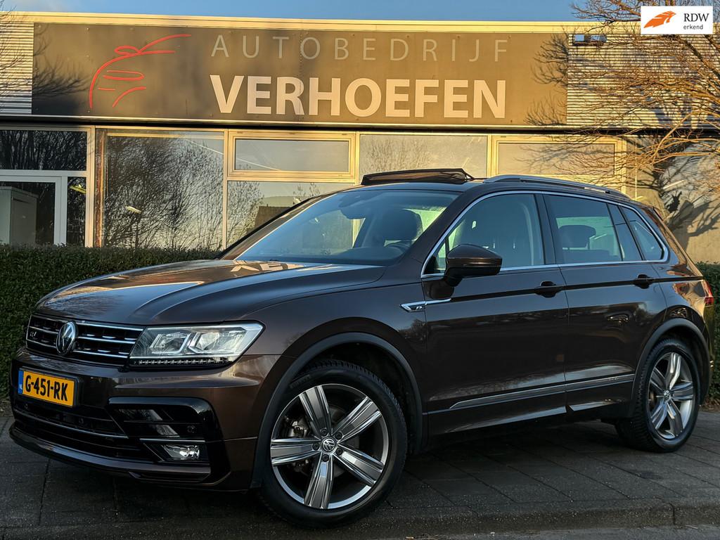 Volkswagen Tiguan 1.4 TSI ACT R-LINE - AUTOMAAT - PANORAMADA, Auto's, Stof, 4 cilinders, SUV of Terreinwagen, 1398 kg