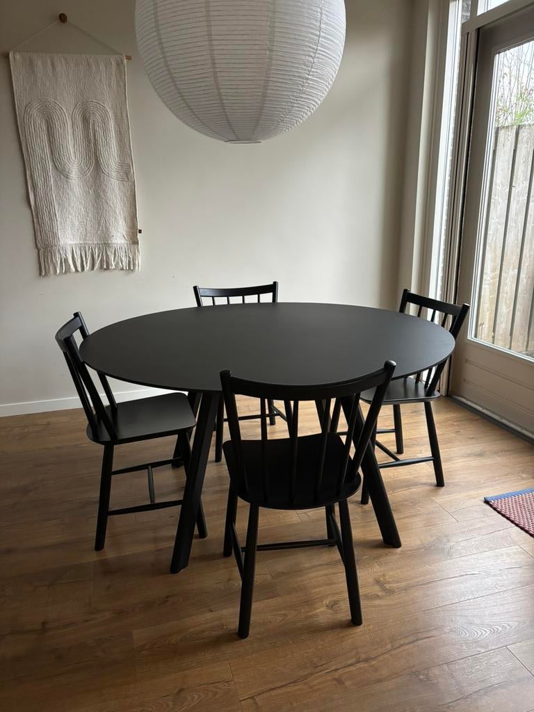 Hay CPH25 tafel 140cm met 4 Hay J41 stoelen, Huis en Inrichting, Tafels | Eettafels, Ophalen, 100 tot 150 cm, 50 tot 100 cm, Zo goed als nieuw