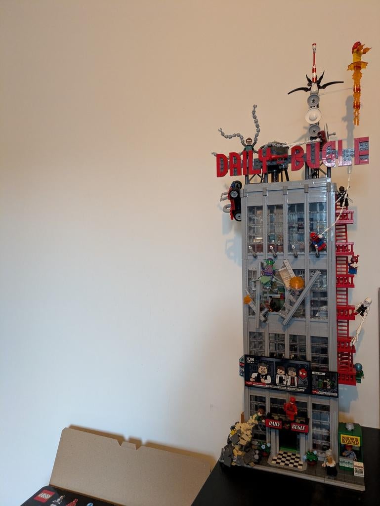 Lego 76178 | Daily Bugle [compleet], Ophalen of Verzenden, Zo goed als nieuw