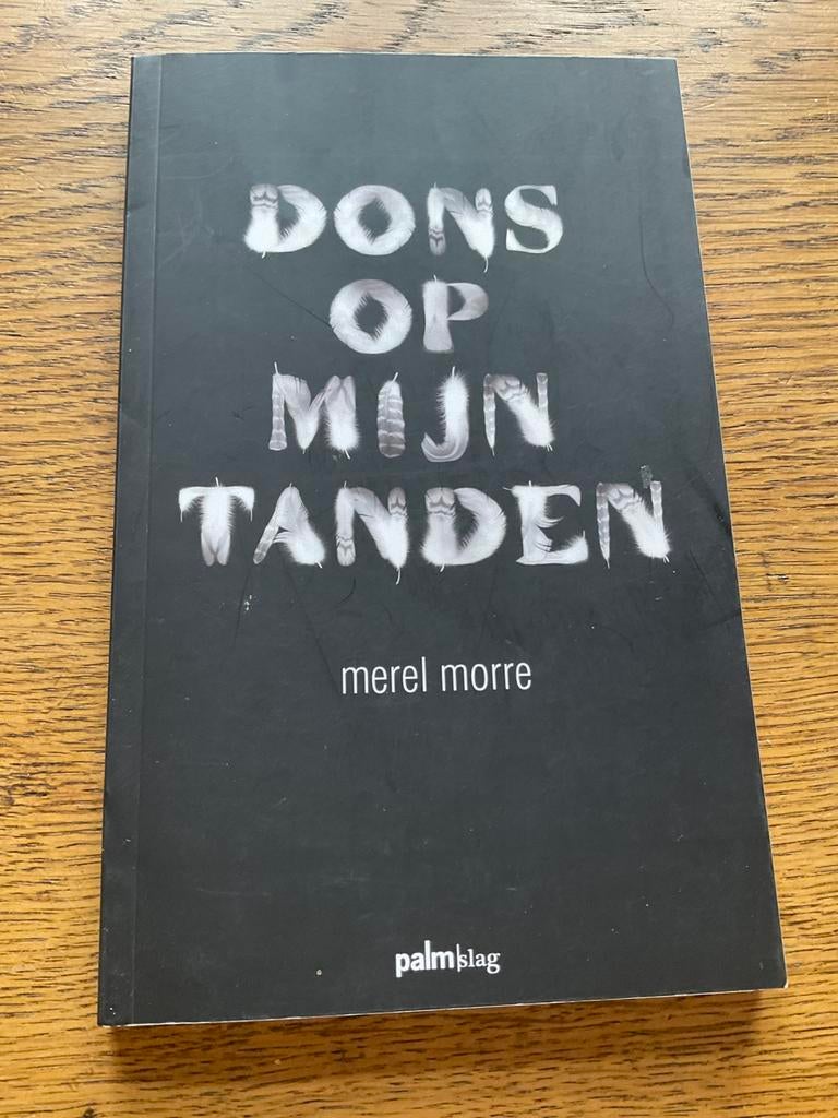 Merel Morre - Dons op mijn tanden, Boeken, Gedichten en Poëzie, Zo goed als nieuw, Ophalen of Verzenden