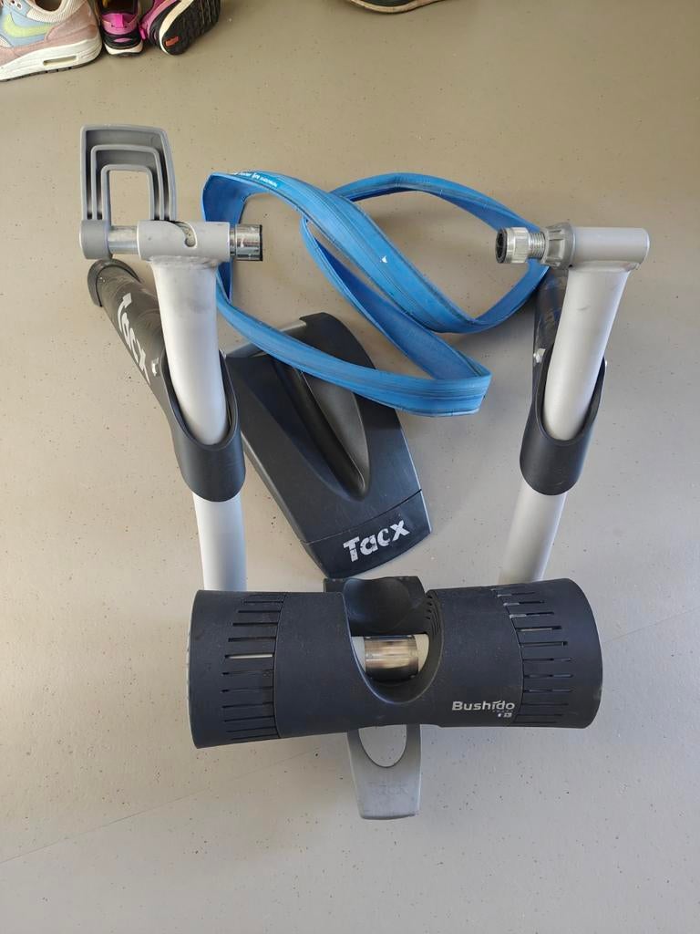 Tacx Bushido Smart 2780 met ANT+, Tacx band en statief, Ophalen of Verzenden, Gebruikt, Overige typen