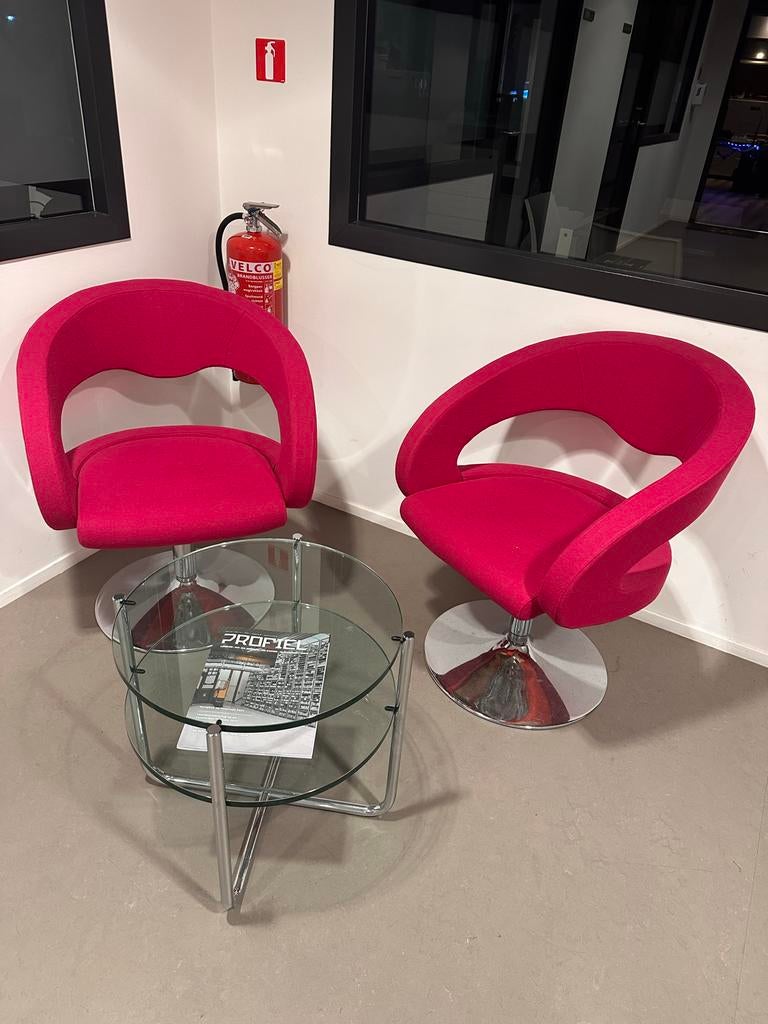 Glazen bijzettafel met twee roze fauteuils, Minder dan 55 cm, Gebruikt, Rond, Glas