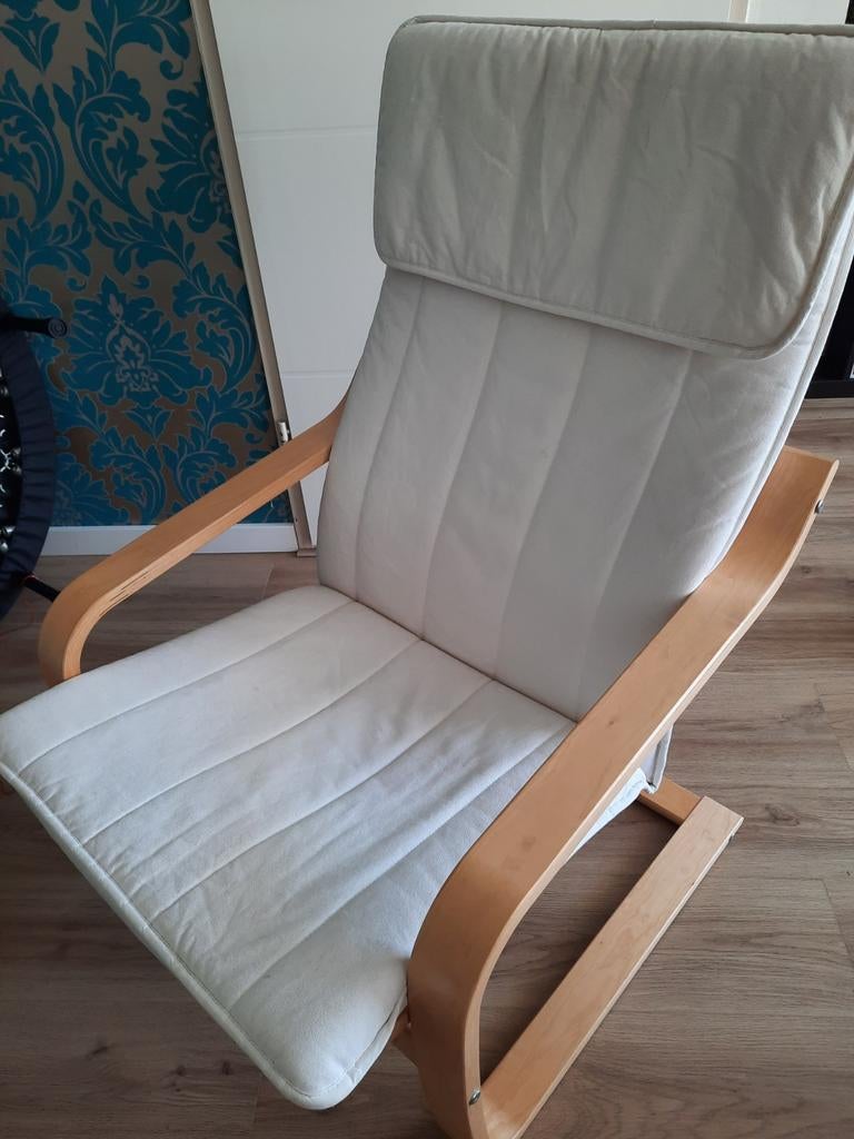 Ikea Poäng fauteuil met licht houten frame en wit kussen, Ophalen of Verzenden, Zo goed als nieuw, 50 tot 75 cm