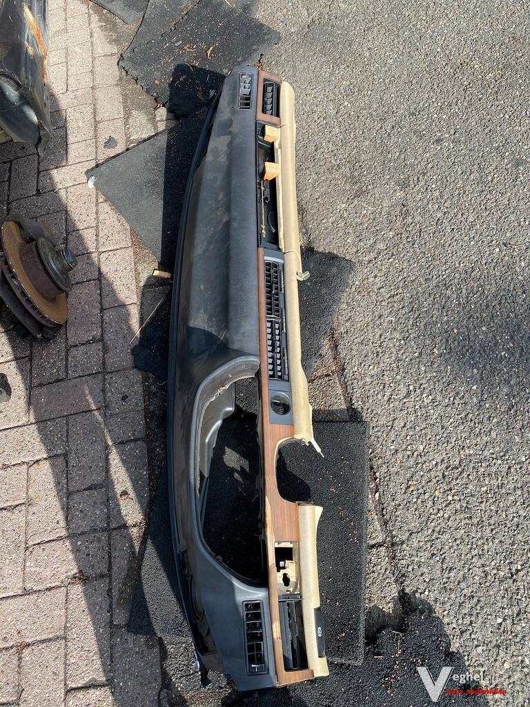 Mercedes W126 1989  2300075  Dashboard, Ophalen, Gebruikt, -, -