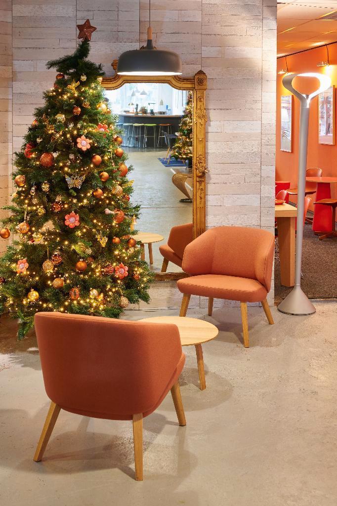 Betaalbare Design Fauteuils | Uniek & Duurzaam – TheReSales, Ophalen, Design, 75 tot 100 cm, Zo goed als nieuw