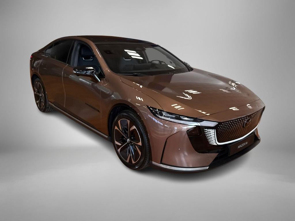 Mazda 6e Takumi 68.8 kWh / Full options (bj 2025, automaat), Automaat, 12 maanden, Beige, 375 min