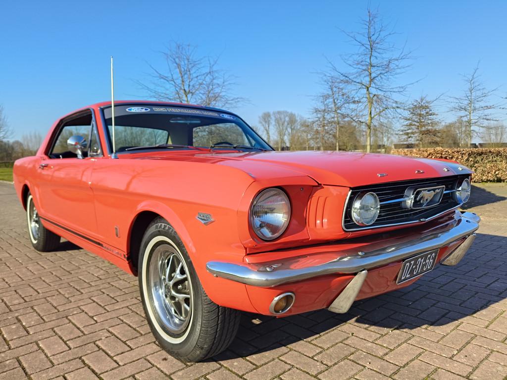 Ford Mustang HARDTOP V8 COUPE A CODE! (bj 1966, automaat), Auto's, 5000 cc, Zwart, Origineel Nederlands, Bedrijf