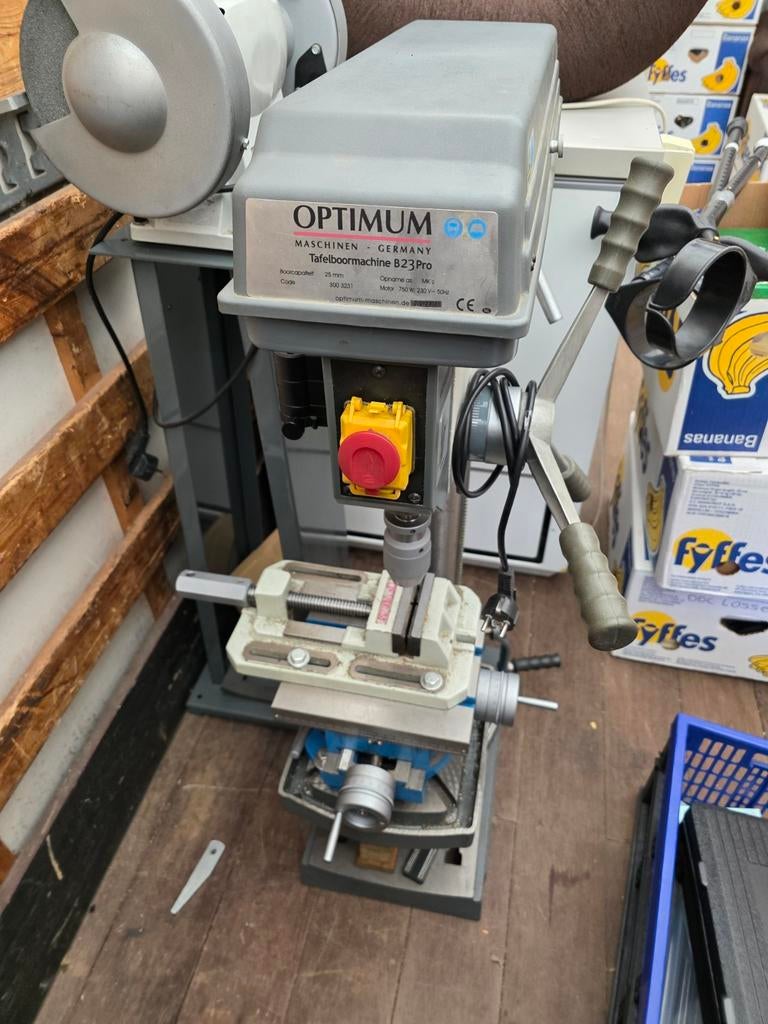 Optimum B23Pro Kolomboormachine met kruistafel, Ophalen of Verzenden, Gebruikt, 600 watt of meer, Kolomboormachine