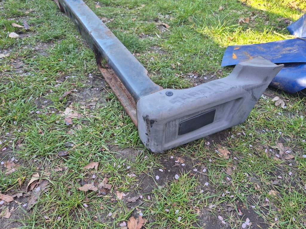 Suzuki Samurai achterbumper met hoek stukken, Ophalen of Verzenden