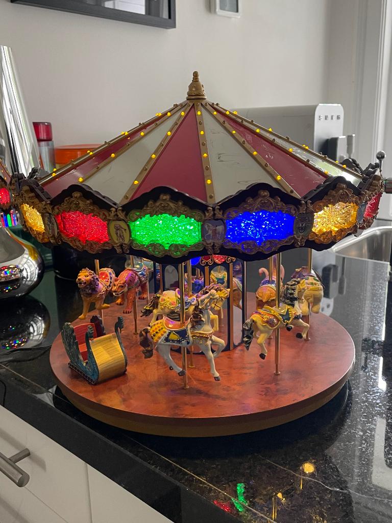 Mooie grote Carousel mister Christmas, Diversen, Kerst, Ophalen, Gebruikt