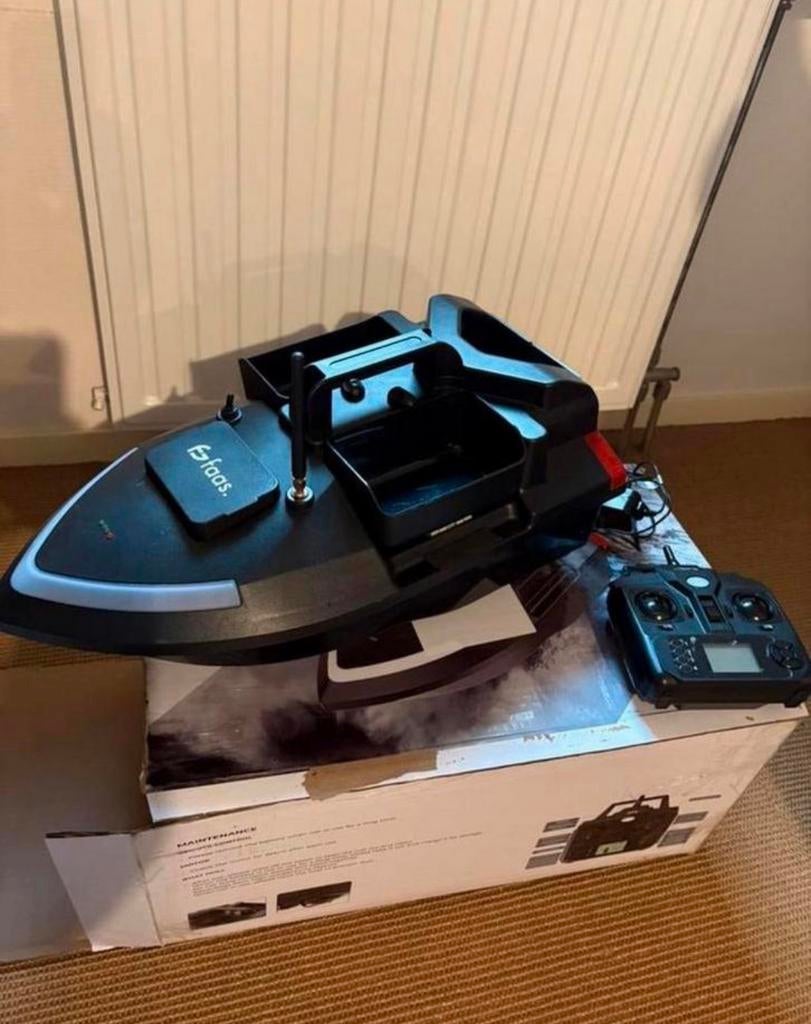 Faas Voerboot T6O - Afstand Bestuurbaar - Voerboot karper, Watersport en Boten, !, Gebruikt, !, Overige typen