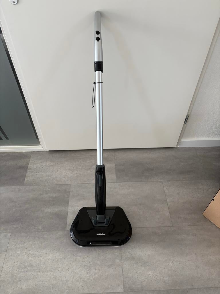 Hyundai Cordless Spinning Mop HHE203301, Witgoed en Apparatuur, Stofzuigers, Zo goed als nieuw, Overige typen, Minder dan 1200 watt