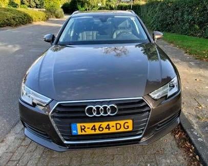 Audi A4 2.0 TDI Avant 2017 Bruin, trekhaak, leder, NW APK, Auto's, Voorwielaandrijving, Zwart, 4 cilinders, Bruin