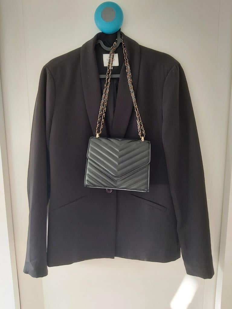 Jasje 38, Maat 38/40 (M), Zwart, Vila, Ophalen of Verzenden