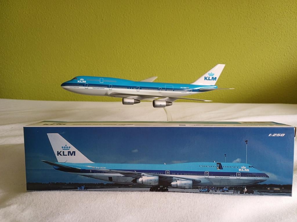 KLM B747, Ophalen of Verzenden, Zo goed als nieuw, Schaalmodel