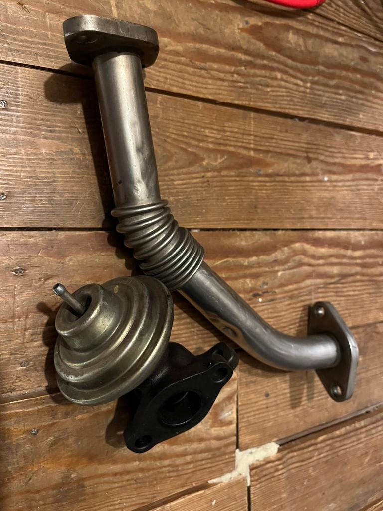 EGR klep en pijp VW golf caddy passat seat, Ophalen of Verzenden, Gebruikt, Seat