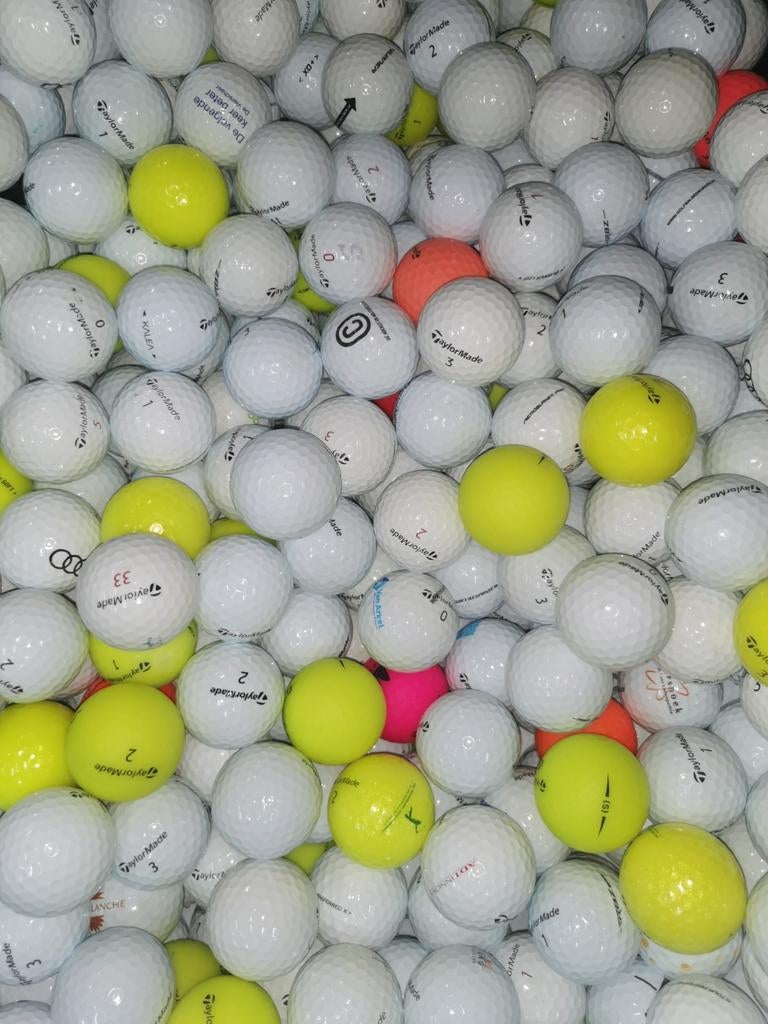 Taylormade golfballen AAAA kwaliteit 50 stuks, Ophalen of Verzenden, Zo goed als nieuw, Bal(len)