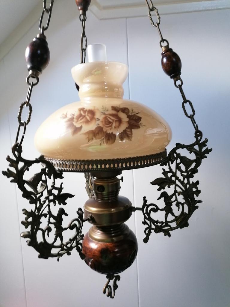 Prachtige Vintage Lamp met dimmer melkglas kap met bloem-, Ophalen