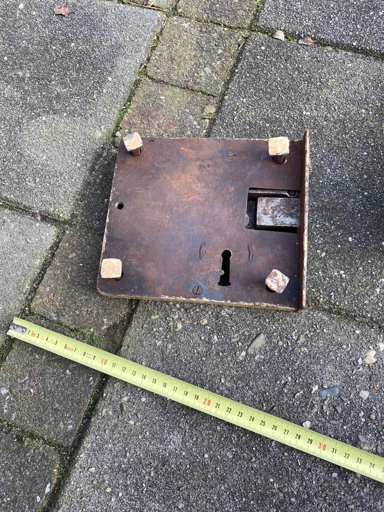 Antiek Slot 17e eeuw, Ophalen of Verzenden, Zo goed als nieuw, Slot