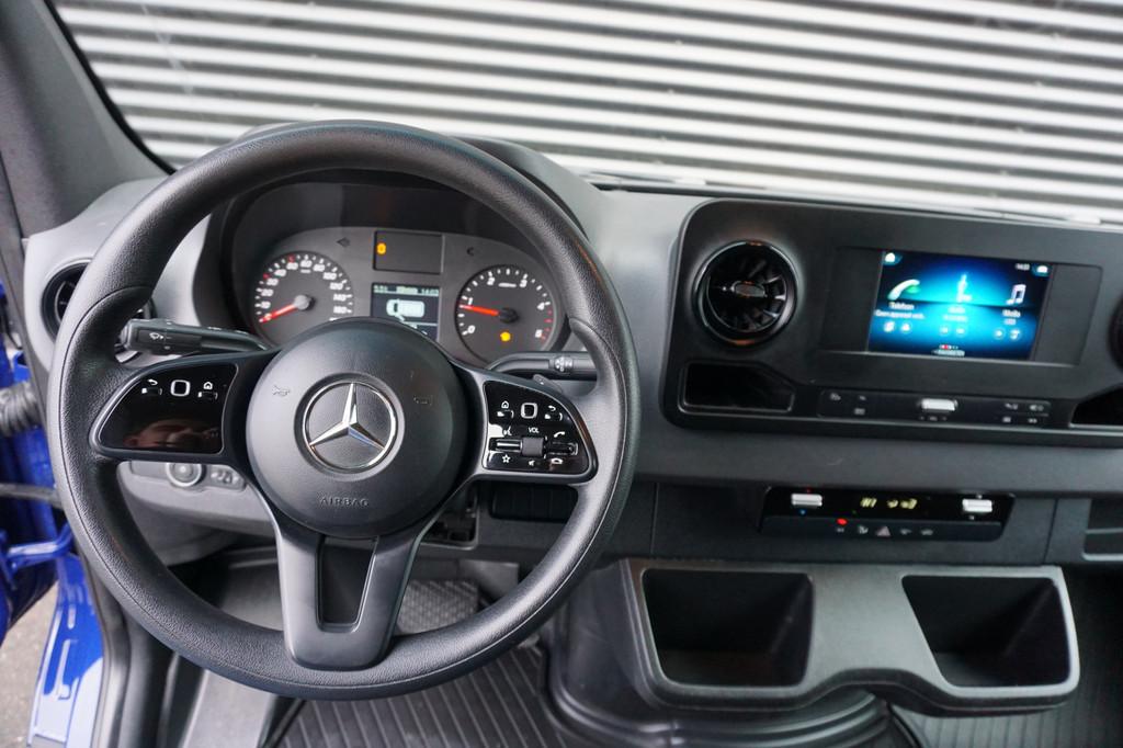 Mercedes-Benz Sprinter 516 160pk Automaat 3500kg L2H2 Dubbel, Auto's, Gebruikt, Zwart, 4 cilinders, Blauw