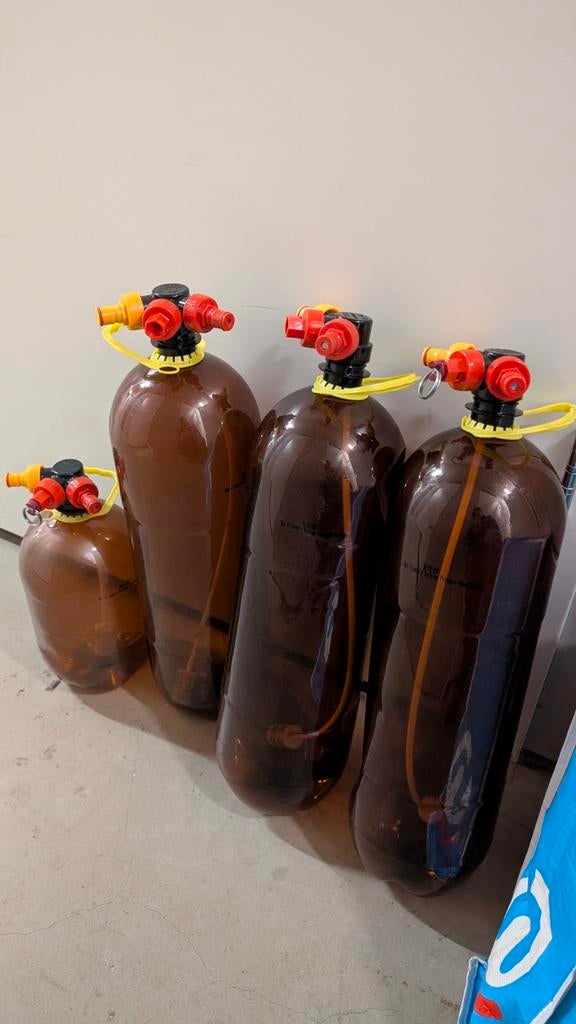 Bier drukvaten: 1x 4 liter, 3x 8 liter, Ophalen of Verzenden