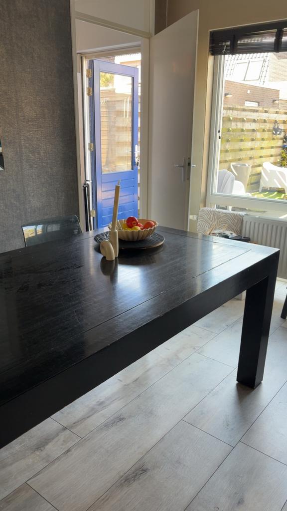 Grote donkerbruine eettafel/vergadertafel, Ophalen, Gebruikt, 100 tot 150 cm, 200 cm of meer