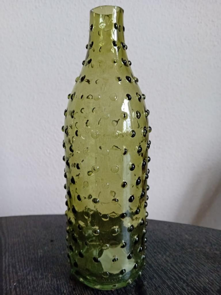 Groene glazen fles met noppen - Decoratieve vaas, Ophalen, Nieuw, Glas, Minder dan 50 cm