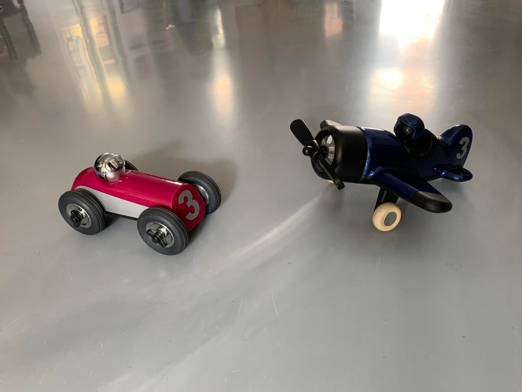 Playforever vliegtuig en raceauto, Ophalen of Verzenden, Zo goed als nieuw