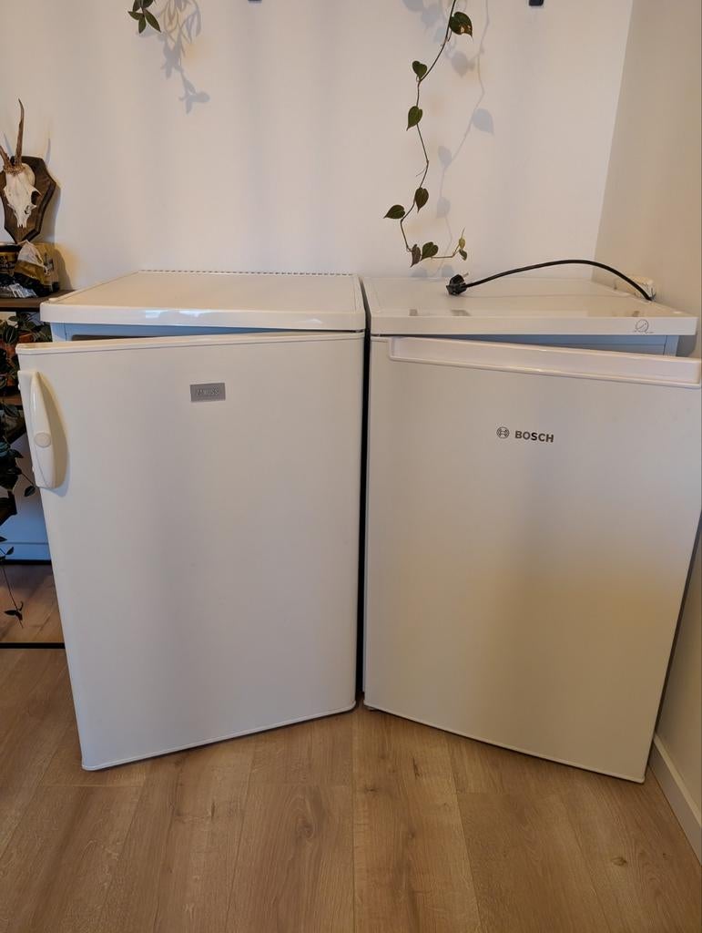 Koelkast en vriezer tafelmodel, Witgoed en Apparatuur, Vriezers en Diepvrieskisten, Gebruikt, Minder dan 60 cm, Vrijstaand, Ophalen