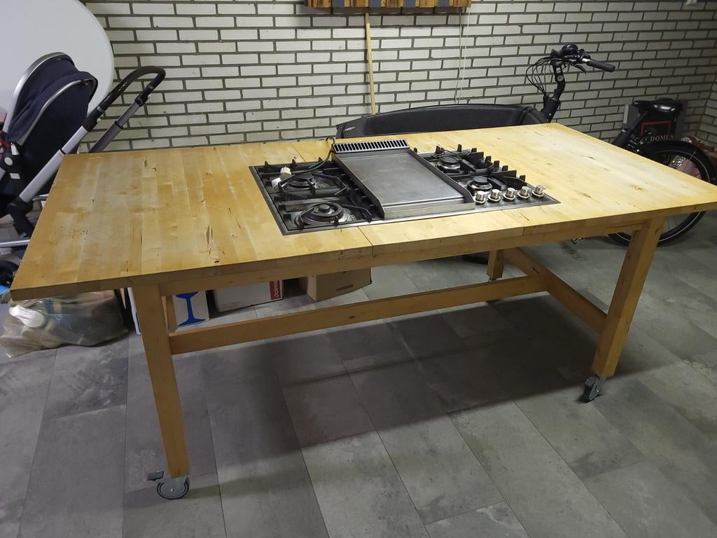 Professionele buitenkeuken op zwenkwielen., Tuin en Terras, Ophalen, Zo goed als nieuw, Boretti, Gas