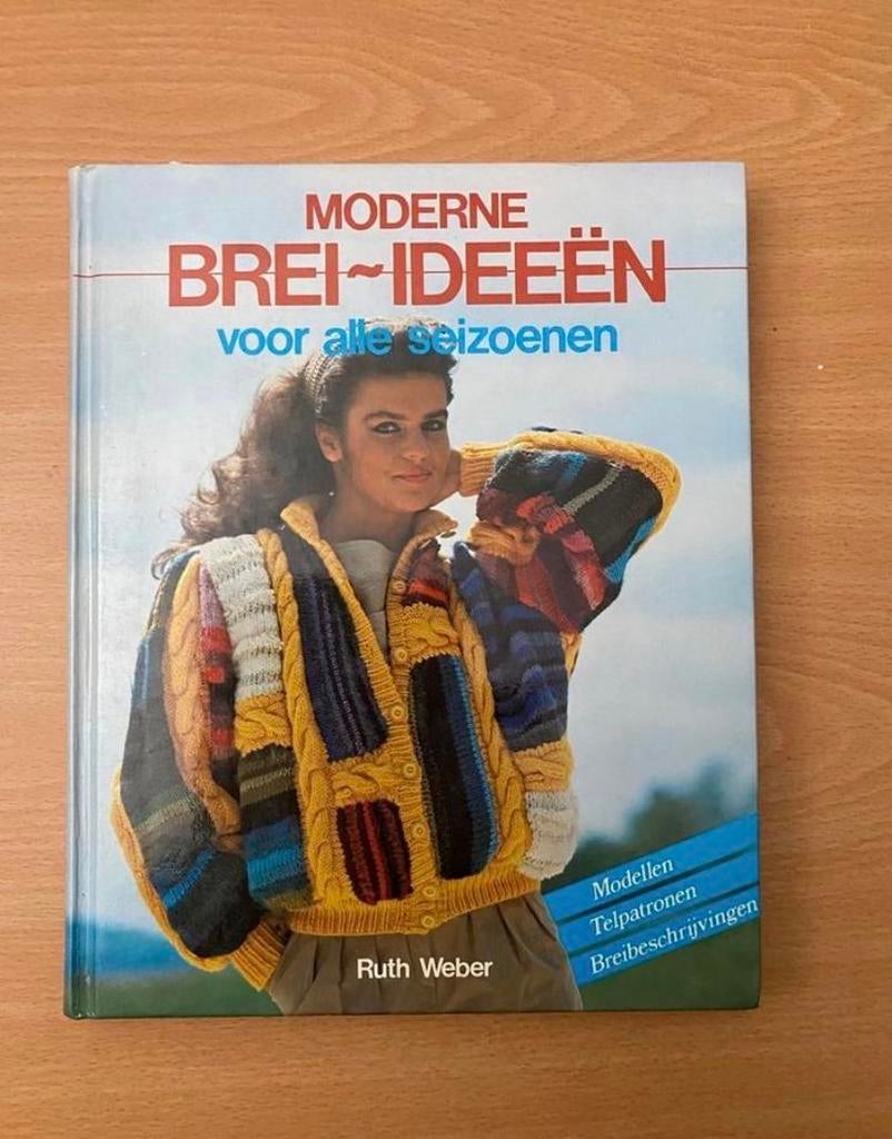 Vintage Breiboek: Moderne Brei ideeën, Ophalen of Verzenden, Zo goed als nieuw, Breien, Patroon of Boek