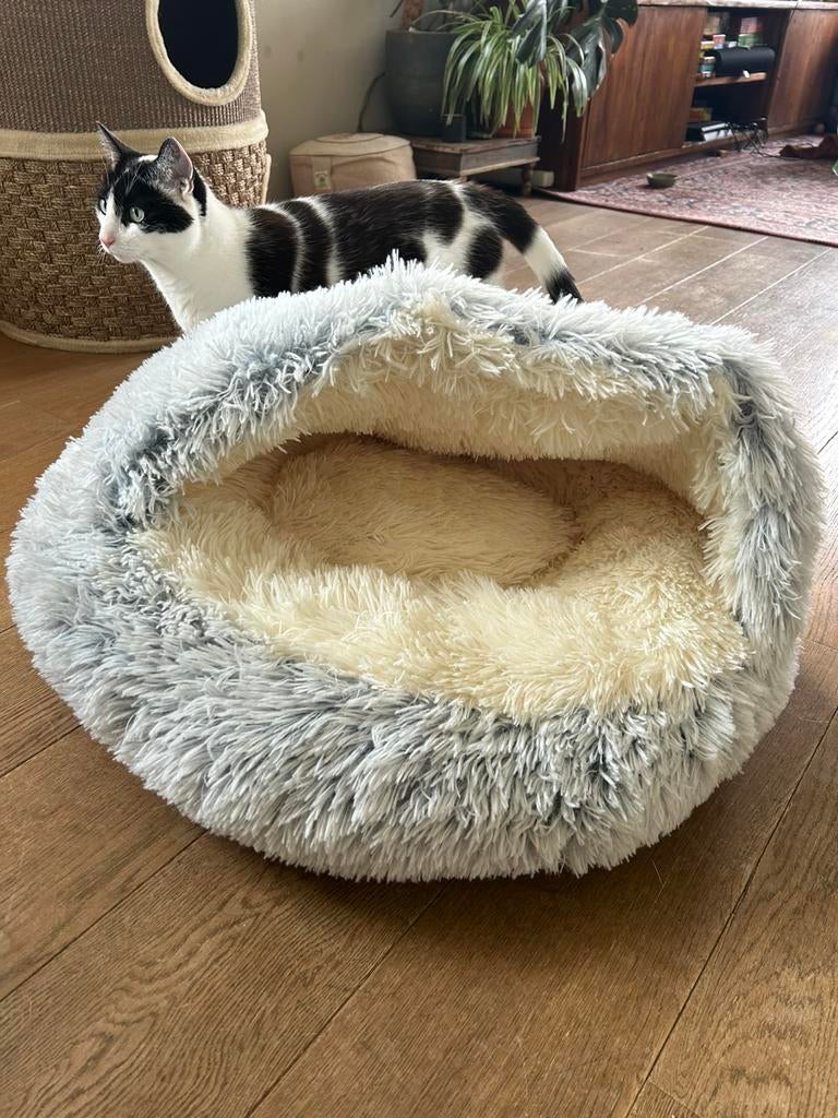 Katten mand/nestje, Dieren en Toebehoren, Ophalen, Zo goed als nieuw