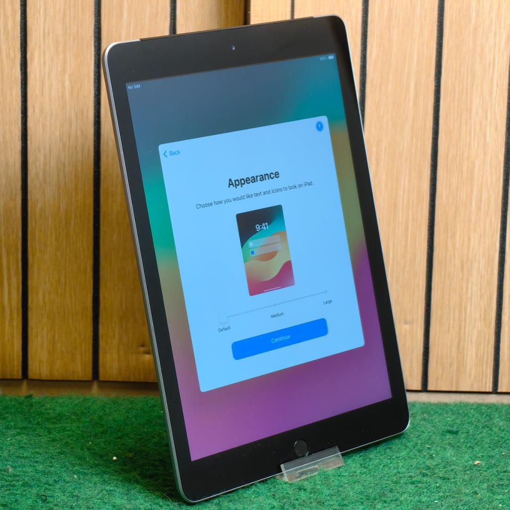 Apple iPad 6 | 32 GB | LTE, Apple, Zo goed als nieuw, Support@apple.com, One Apple Park Way
Cupertino, CA 95014
United States