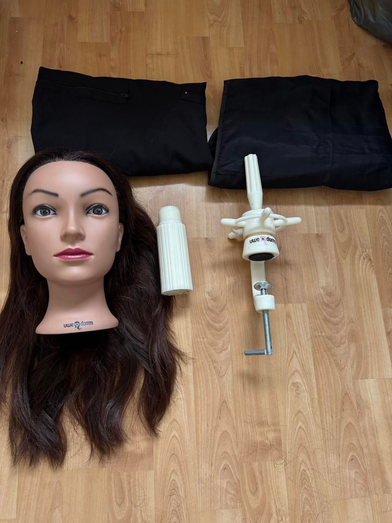 Uwe Dam oefenhoofd + standaard kappersset, Ophalen of Verzenden, Zo goed als nieuw, Meerdere media