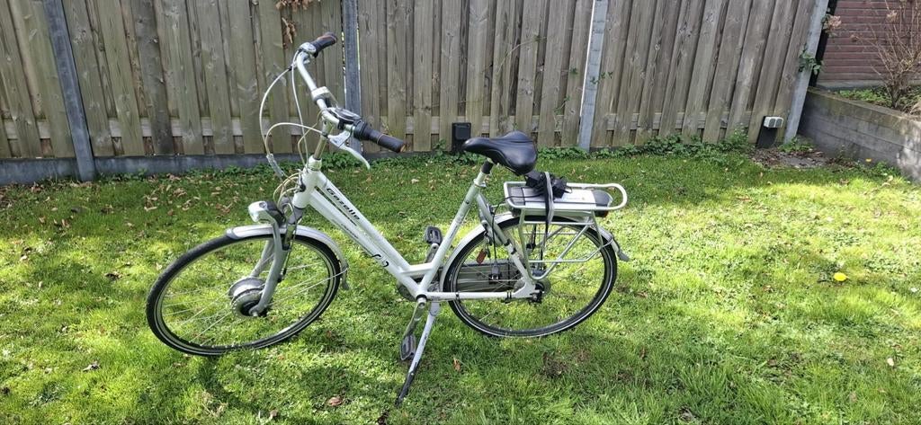 Elektrische damesfiets Gazelle 57 Inch, Ophalen, Gebruikt, Minder dan 10 versnellingen, Gazelle