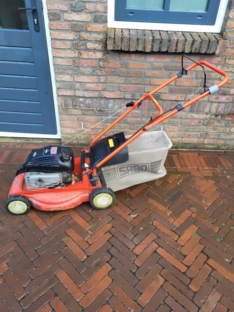 Sabo Benzine Grasmaaier met Opvangzak, Cirkelmaaier, Gebruikt, 40 t/m 49 cm, Ophalen