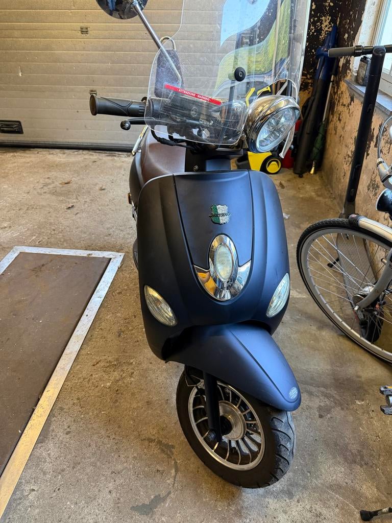 Scooter GTS Piemonte 50 - Snorfiets - Loopt niet, Fietsen en Brommers, Snorfietsen en Snorscooters, Ophalen, Gebruikt, Benzine