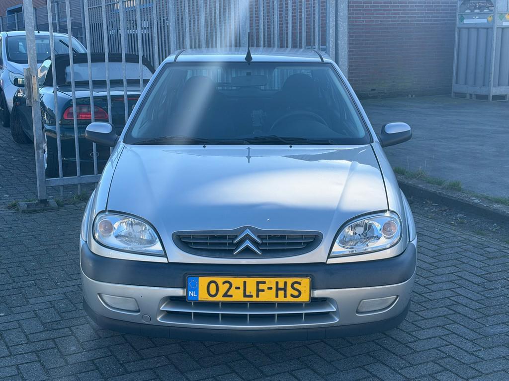 Citroen Saxo 1.4i VTS Furio! Stuurbekrachtiging l Elek pakke, Auto's, Citroën, Zwart, 4 cilinders, Saxo, Origineel Nederlands
