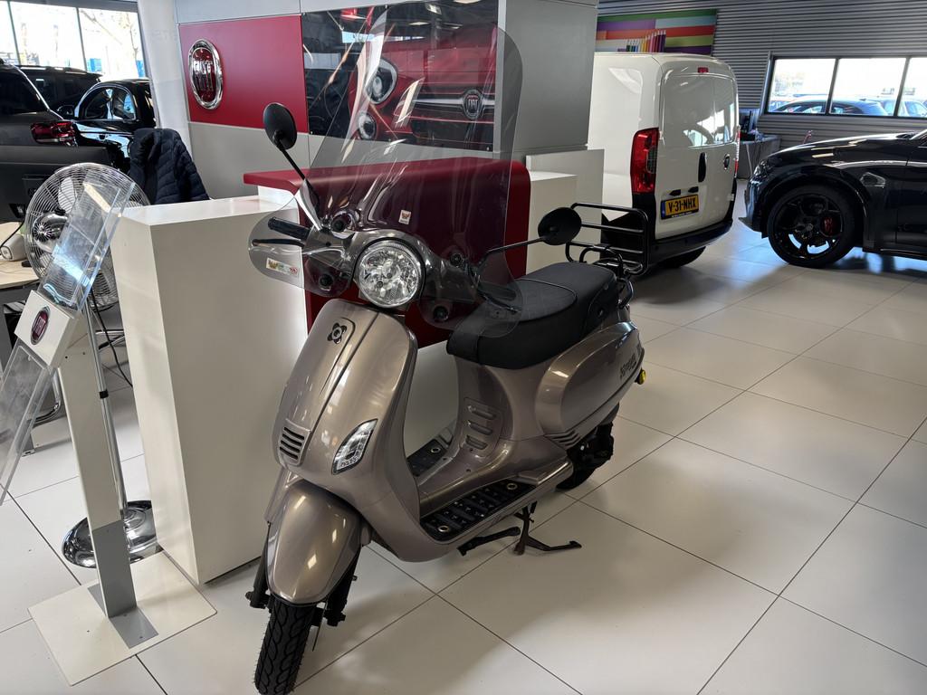 AGM Bromscooter VX50 Injectie (bj 2020), Gebruikt, Jelle Talsma Leeuwarden, AGM, Info@jelletalsma.nl