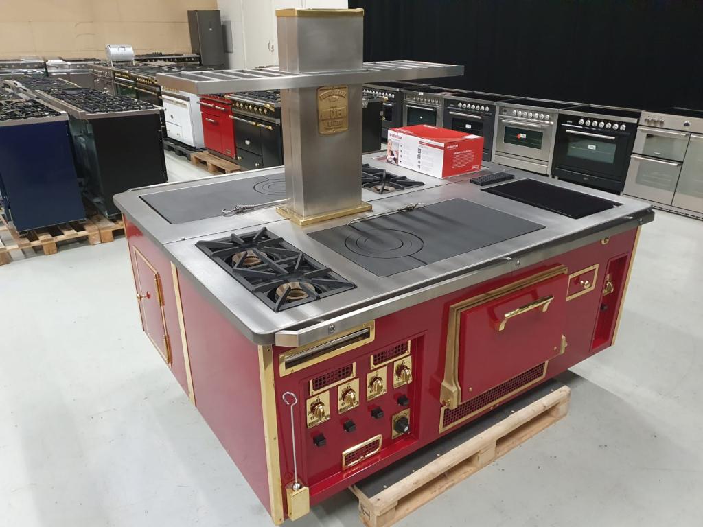 Luxe fornuis Molteni Eiland Bordeaux Rood & Messing, Niet ingevuld, 60 cm of meer, Niet ingevuld, Ophalen of Verzenden