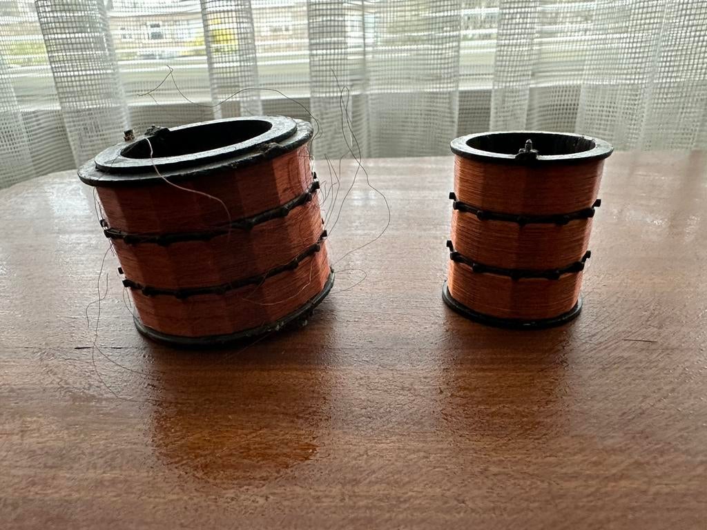 Twee spoelen met dun koperdraad, Ophalen of Verzenden, Gebruikt