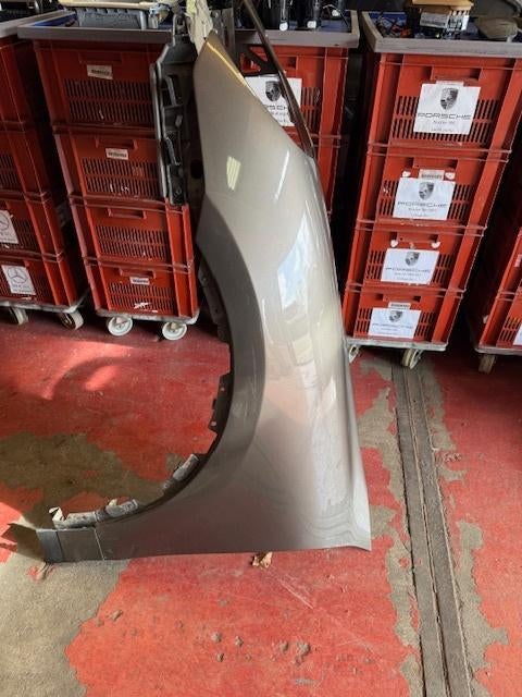 Te koop Linker scherm Cayenne 92A 2012 ., Ophalen, Gebruikt, Info@porsche.com, Spatbord