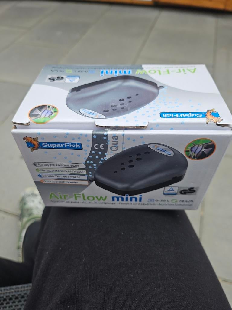 Aquarium flow pompje, Ophalen, Zo goed als nieuw