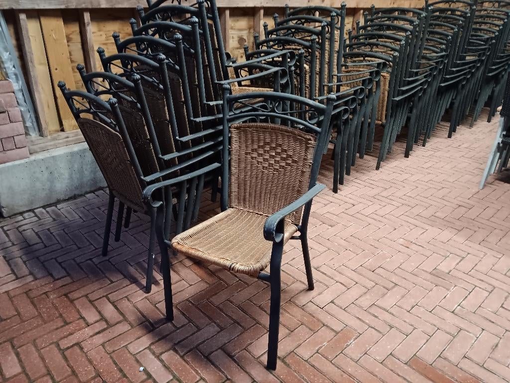 terrasstoelen-terrastafels-terras stoelen en tafelbladen, Tuin en Terras, Tuinsets en Loungesets, Ophalen, Aluminium, Zo goed als nieuw