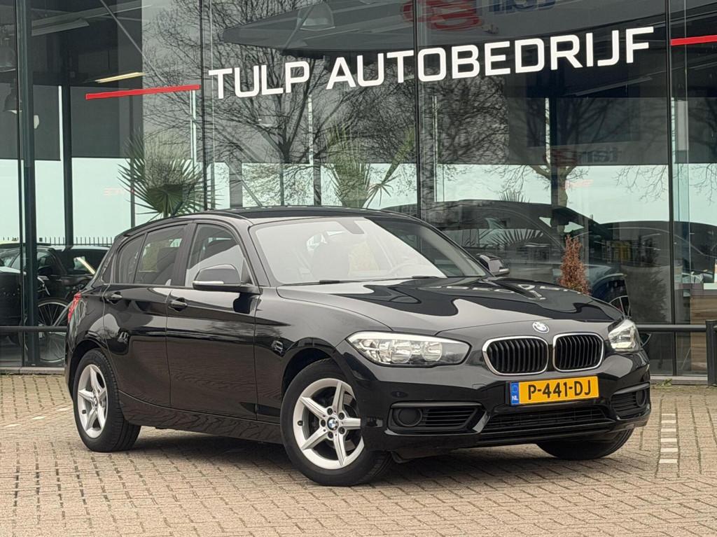 BMW 1-serie 116i Corporate Lease Executive Airco Cruise NAV, Lichtsensor, 4 stoelen, Zwart, 3 cilinders