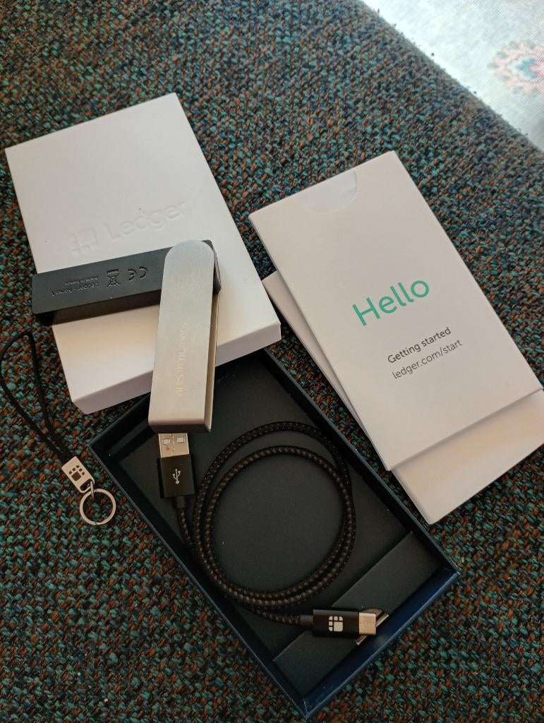 Ledger crypto wallet, Ophalen, Nieuw, Ledger